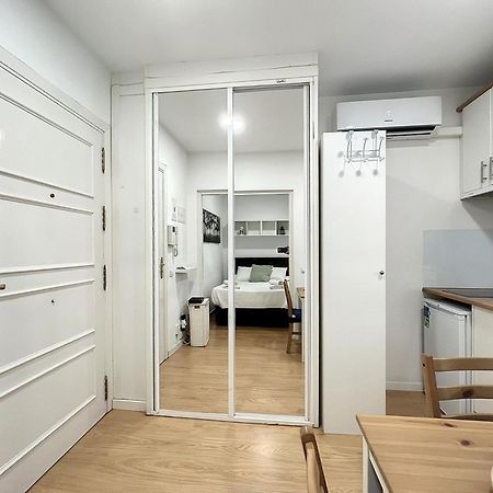 Urbantec Realty - Palacio Real - Opera Madrid Eksteriør billede